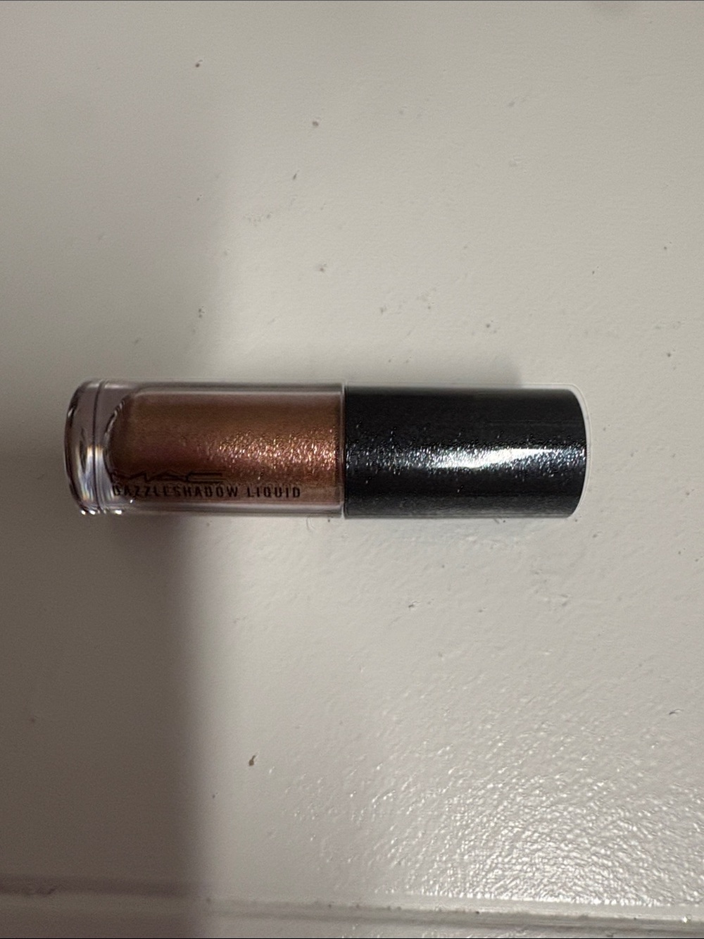MAC Cosmetics Liquid Eyeshadow in Shimmery Bronze-Copper
